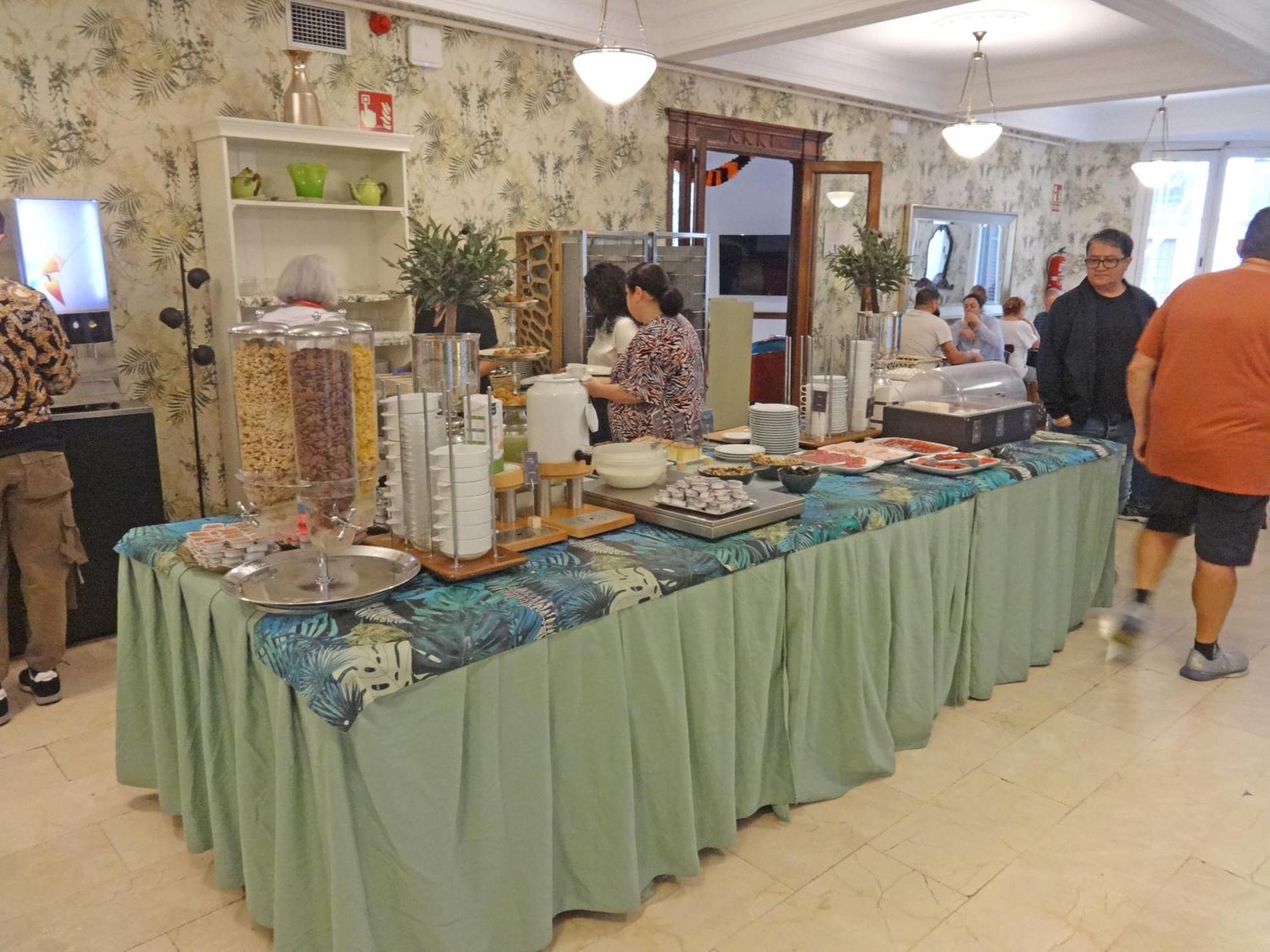 Hotel Lloret Ramblas Barcelona Ngoại thất bức ảnh