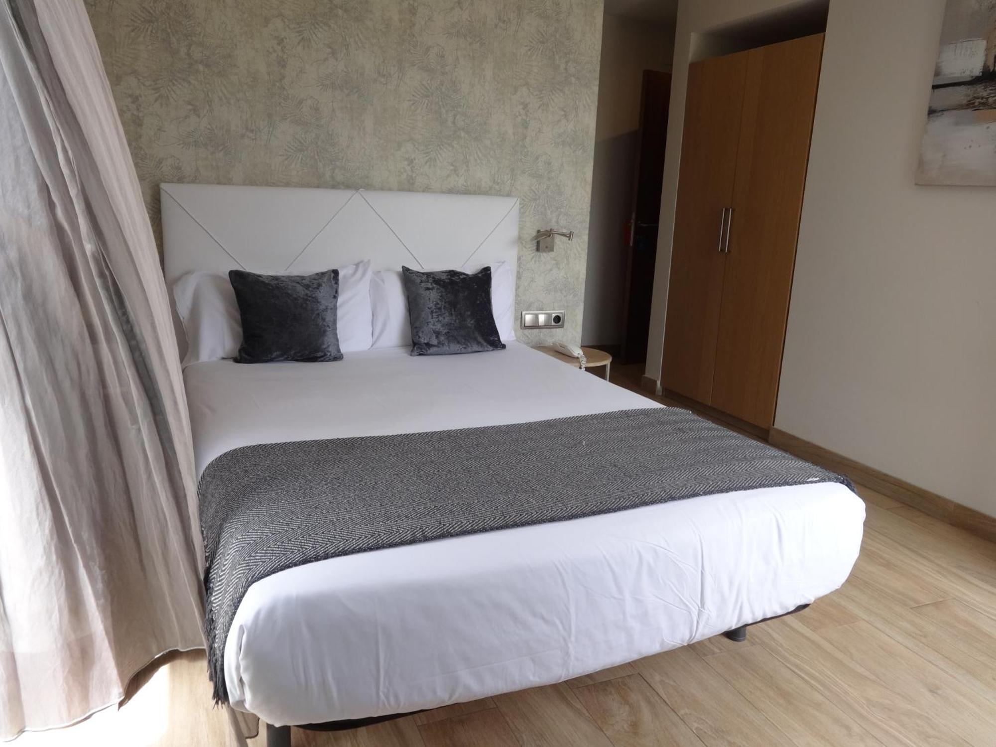 Hotel Lloret Ramblas Barcelona Ngoại thất bức ảnh