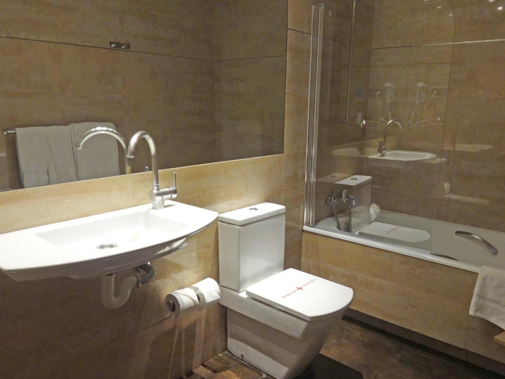 Hotel Lloret Ramblas Barcelona Ngoại thất bức ảnh